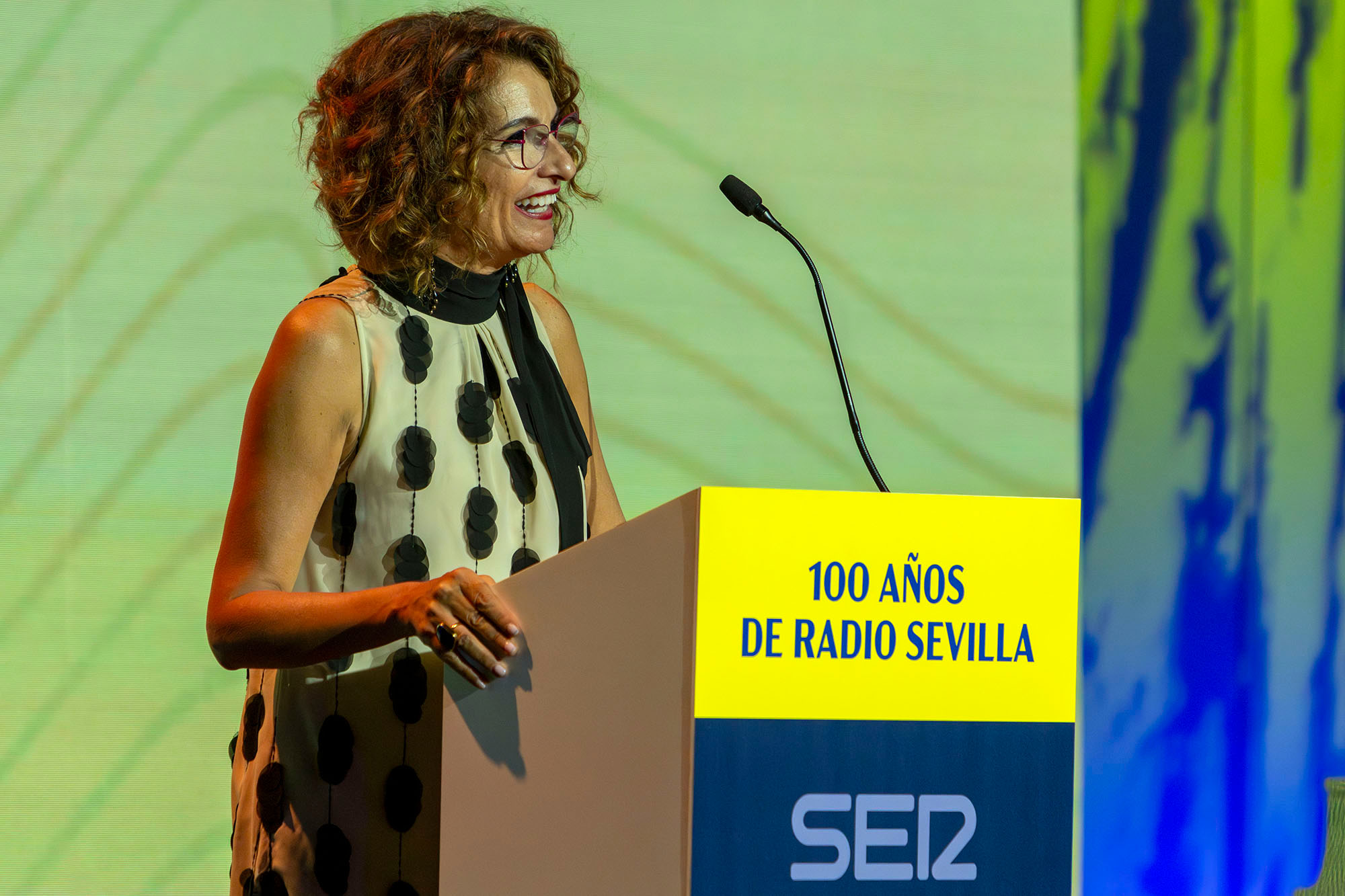María Jesús Montero en el Centenario de Radio Sevilla