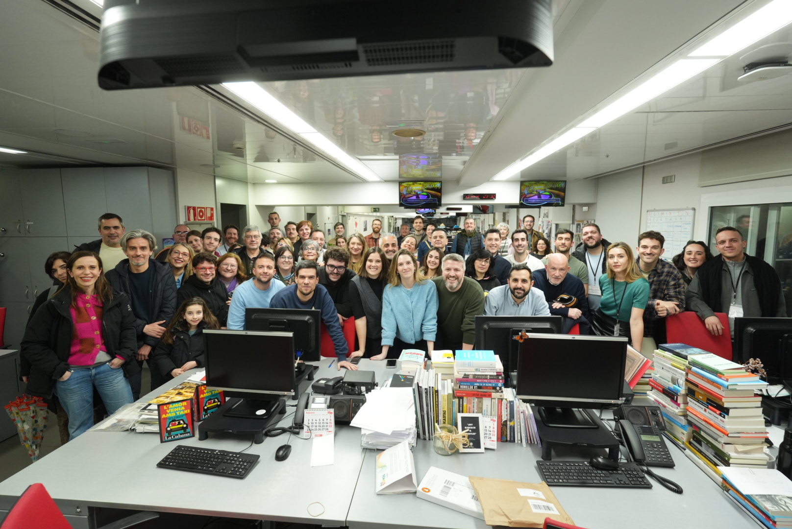 Los oyentes junto al equipo de Hora 25 por el Día Mundial de la Radio