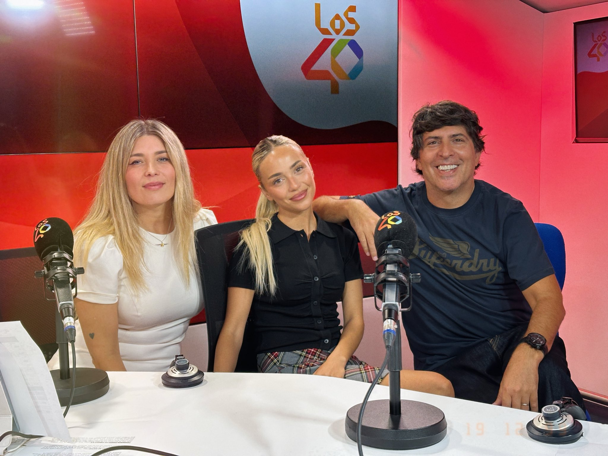 Ana Mena en Anda Ya